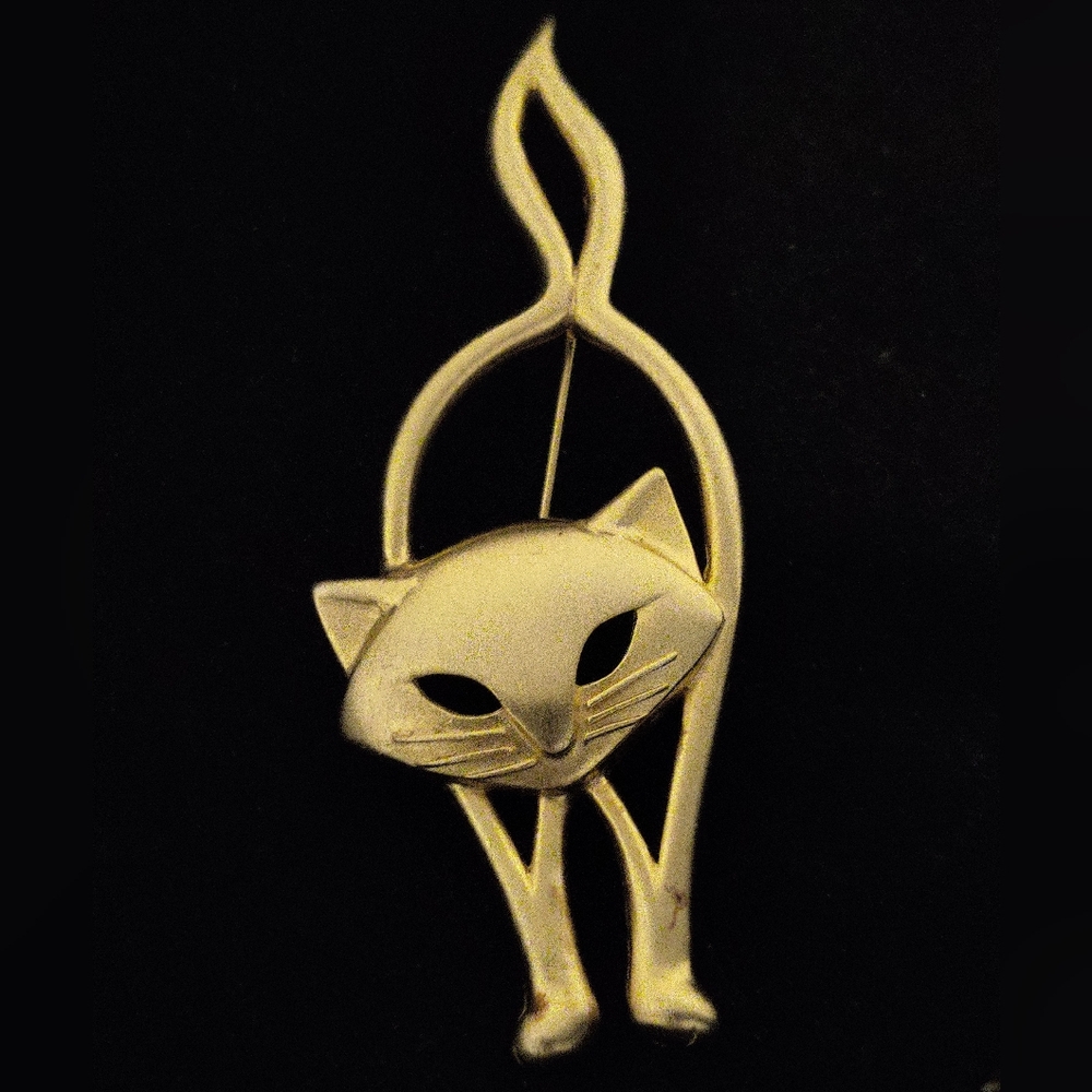 Vintage 80s Hissing Cat Brooch